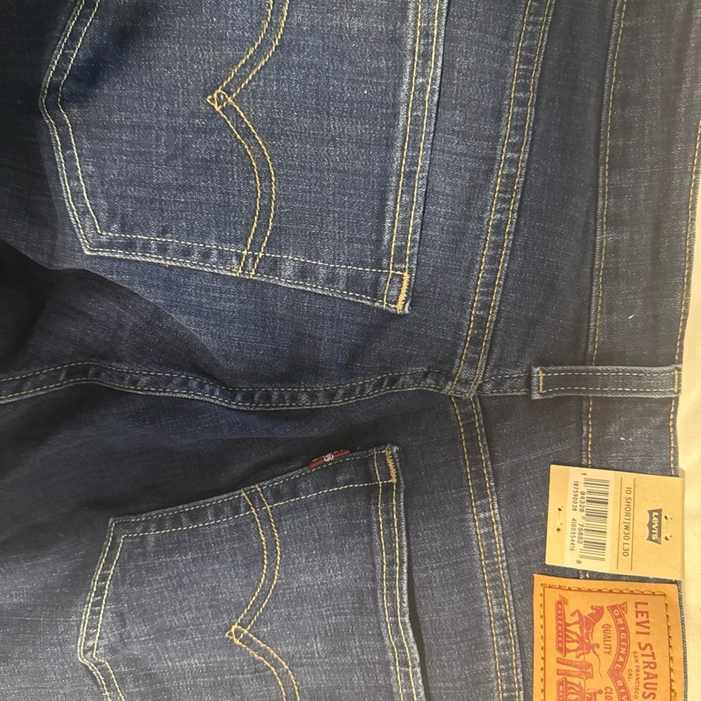 Levi's Women's 725 Lapis Dark Horse Bootcut Jeans - Picture 6 of 9